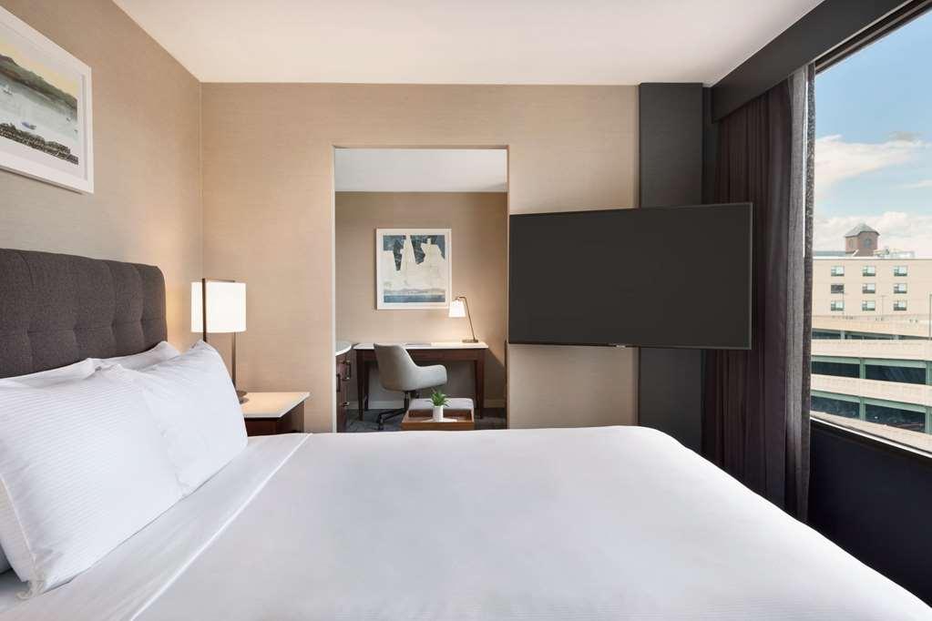 Hotel Champlain Burlington, Curio Collection By Hilton